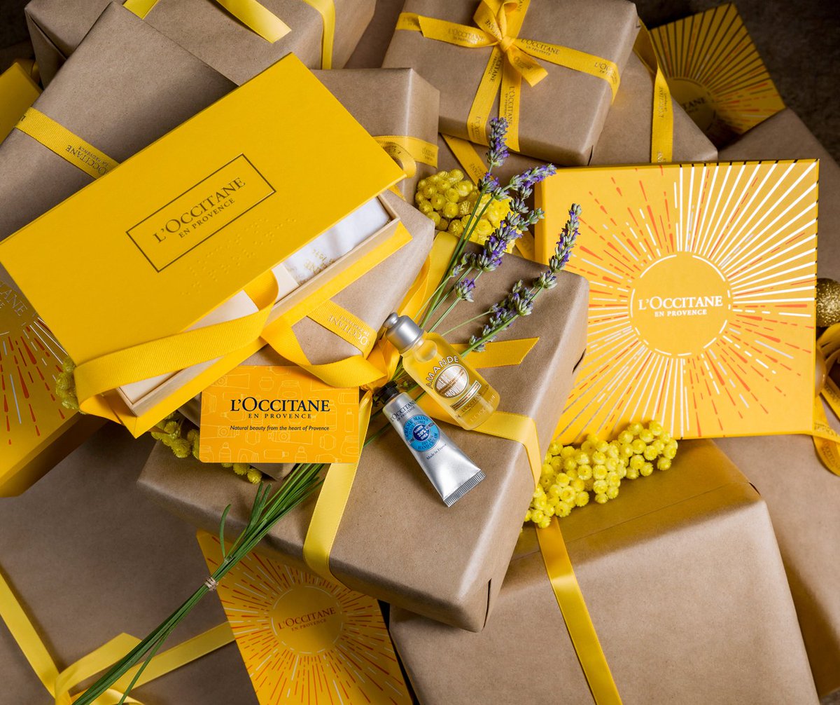 gift wrapping service