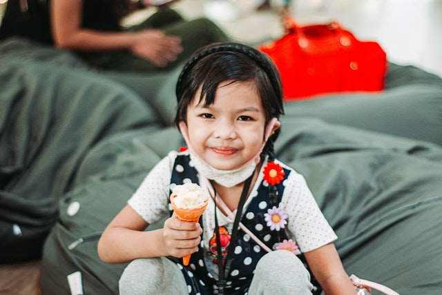 kids eat free saturday